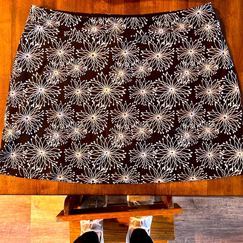 Pull on ladies sport skort fun for golf or casual